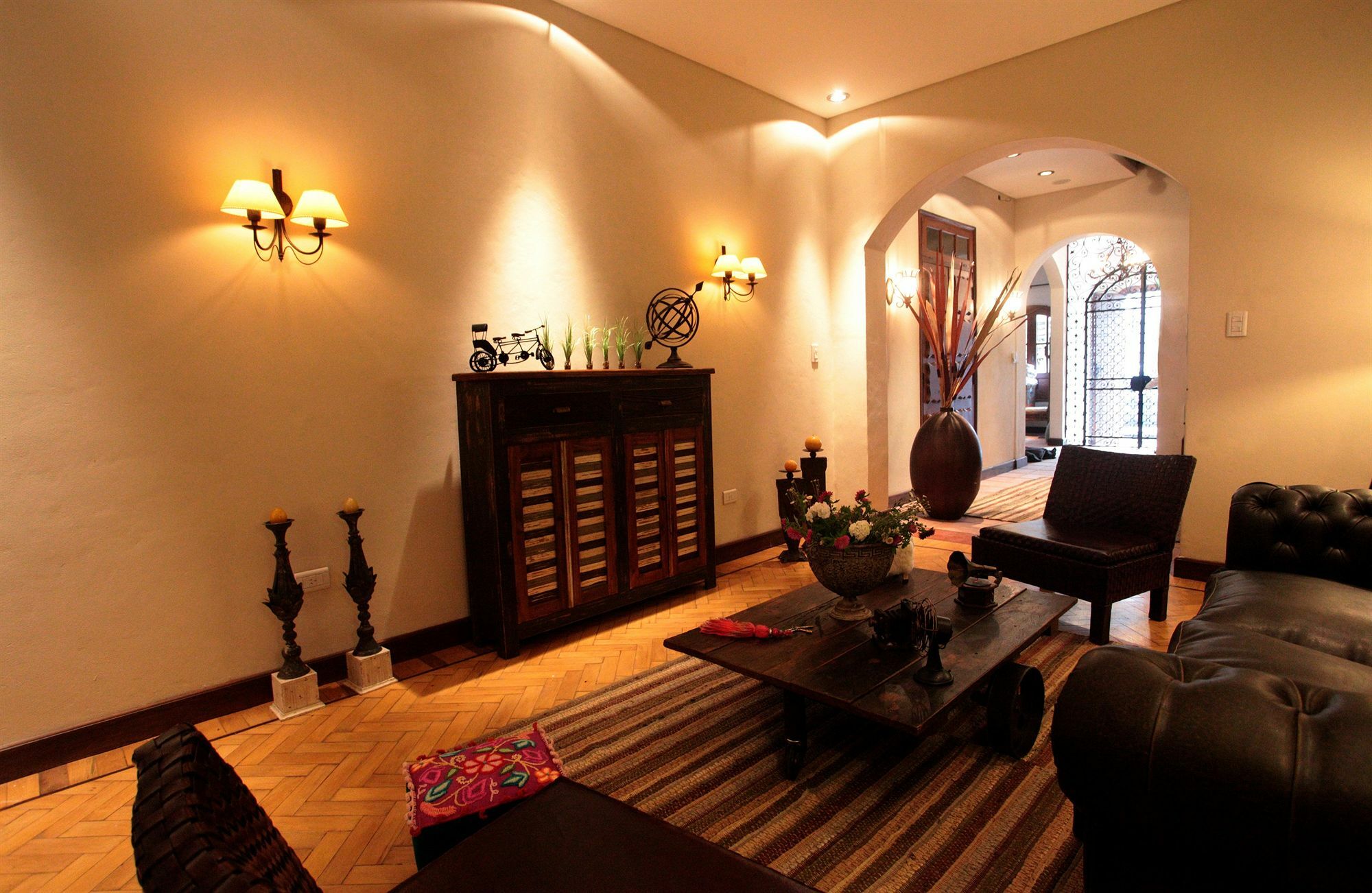 Hotel Boutique Balcon De La Plaza ซัลตา ภายนอก รูปภาพ